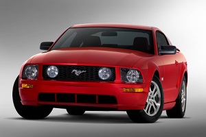 Названы самые популярные цвета купе Mustang